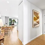 Stylish Modern Beachside With Pool & Seaview Quarteira