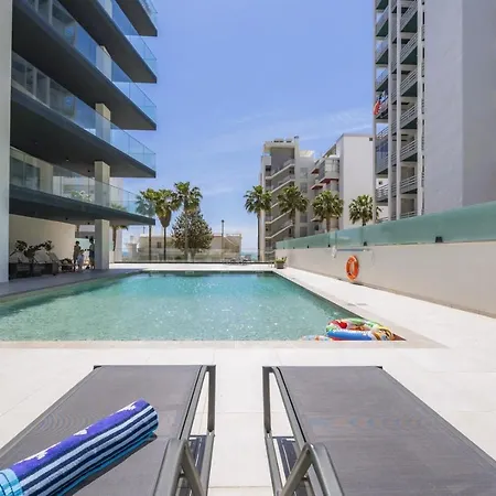 Stylish Modern Beachside With Pool & Seaview Apartment Quarteira