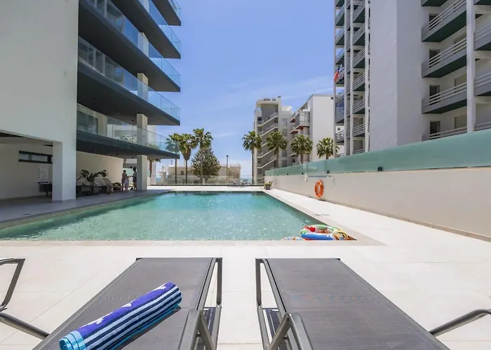 Stylish Modern Beachside With Pool & Seaview Lejlighed Quarteira
